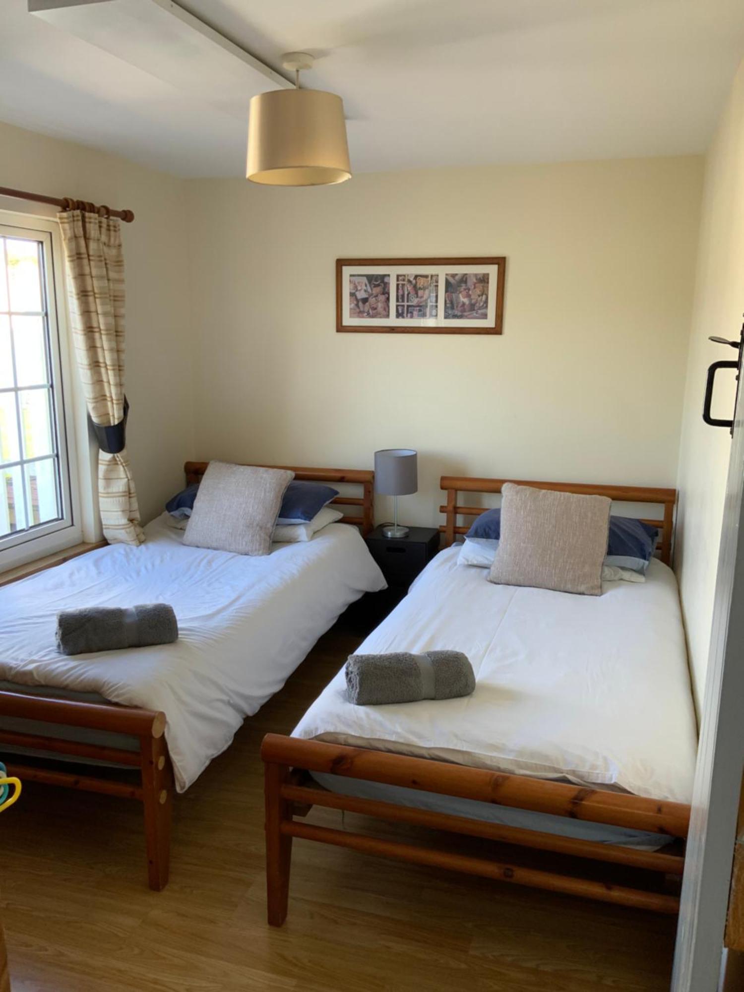 Woodpecker Cottage At Frog Trotters Cottages Hartpury Екстериор снимка