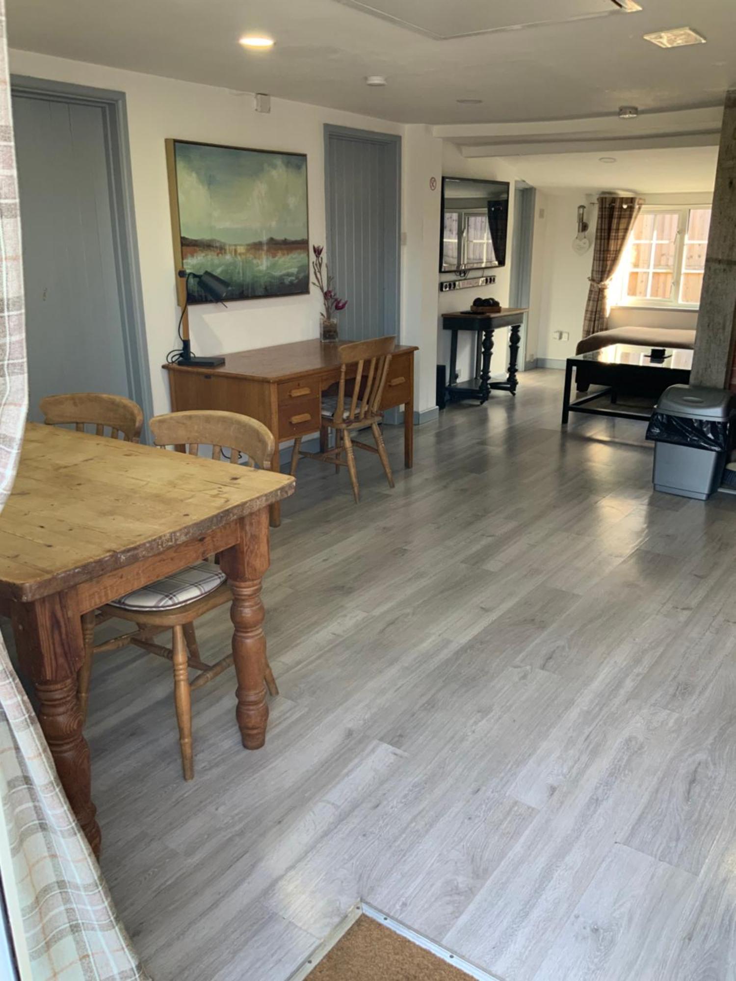 Woodpecker Cottage At Frog Trotters Cottages Hartpury Екстериор снимка